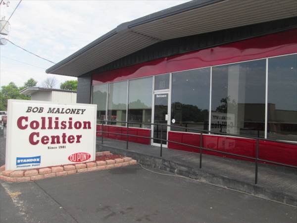 Bob Maloney Collision Center gallery 1