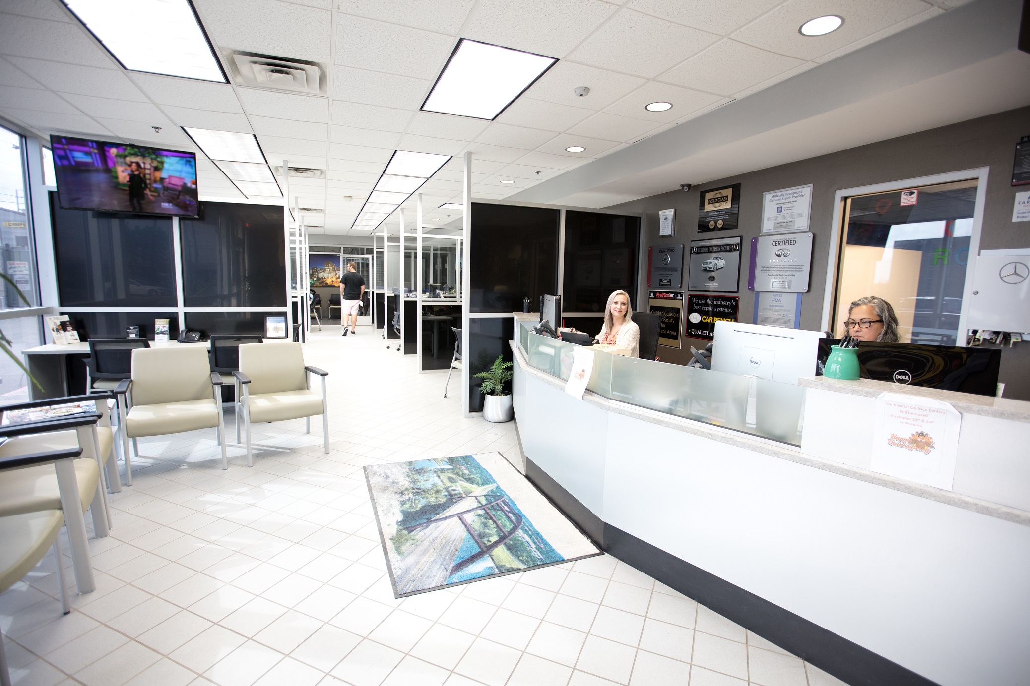 Continental Collision Center gallery 2