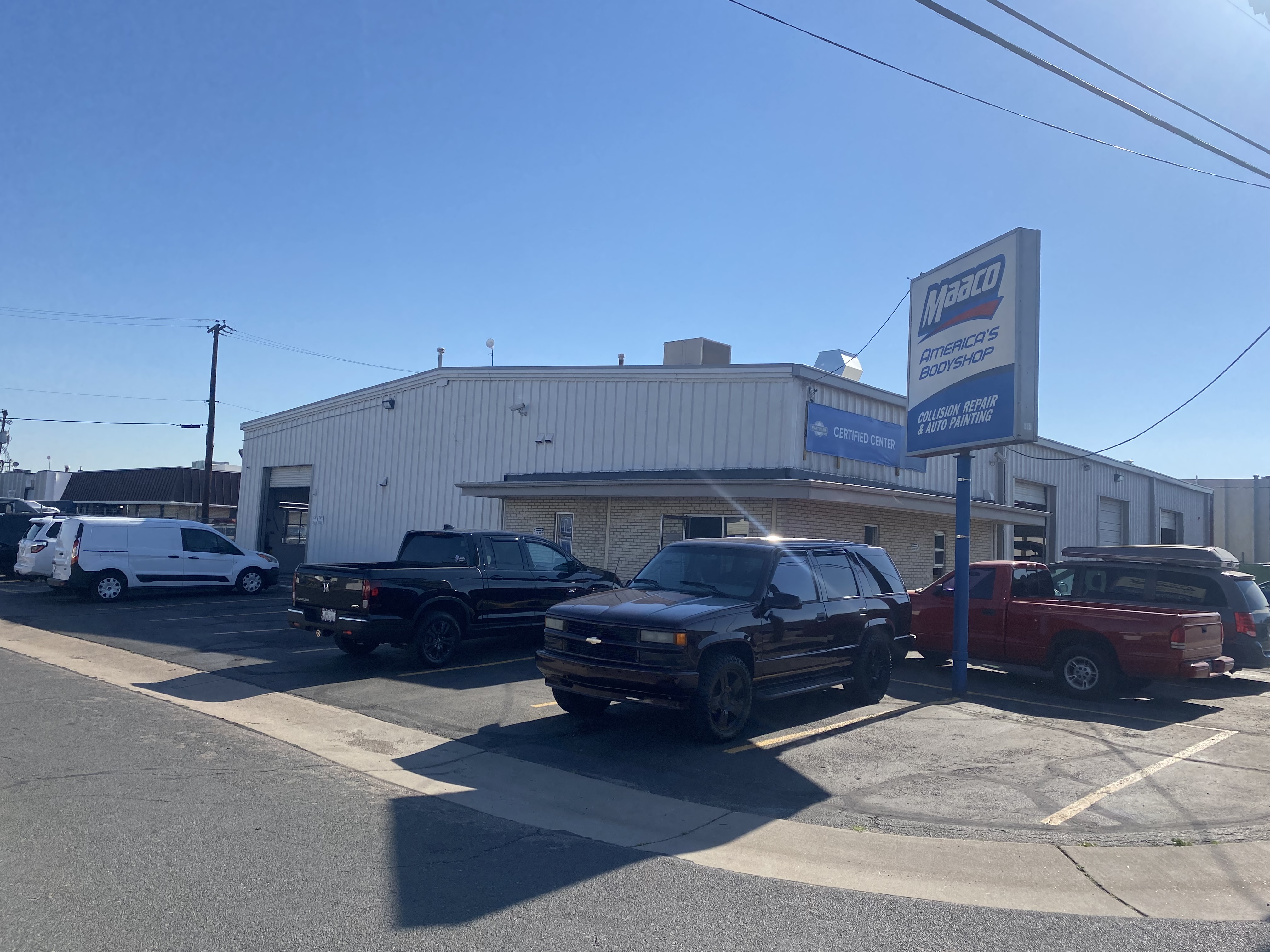 Maaco Collision Repair gallery 1
