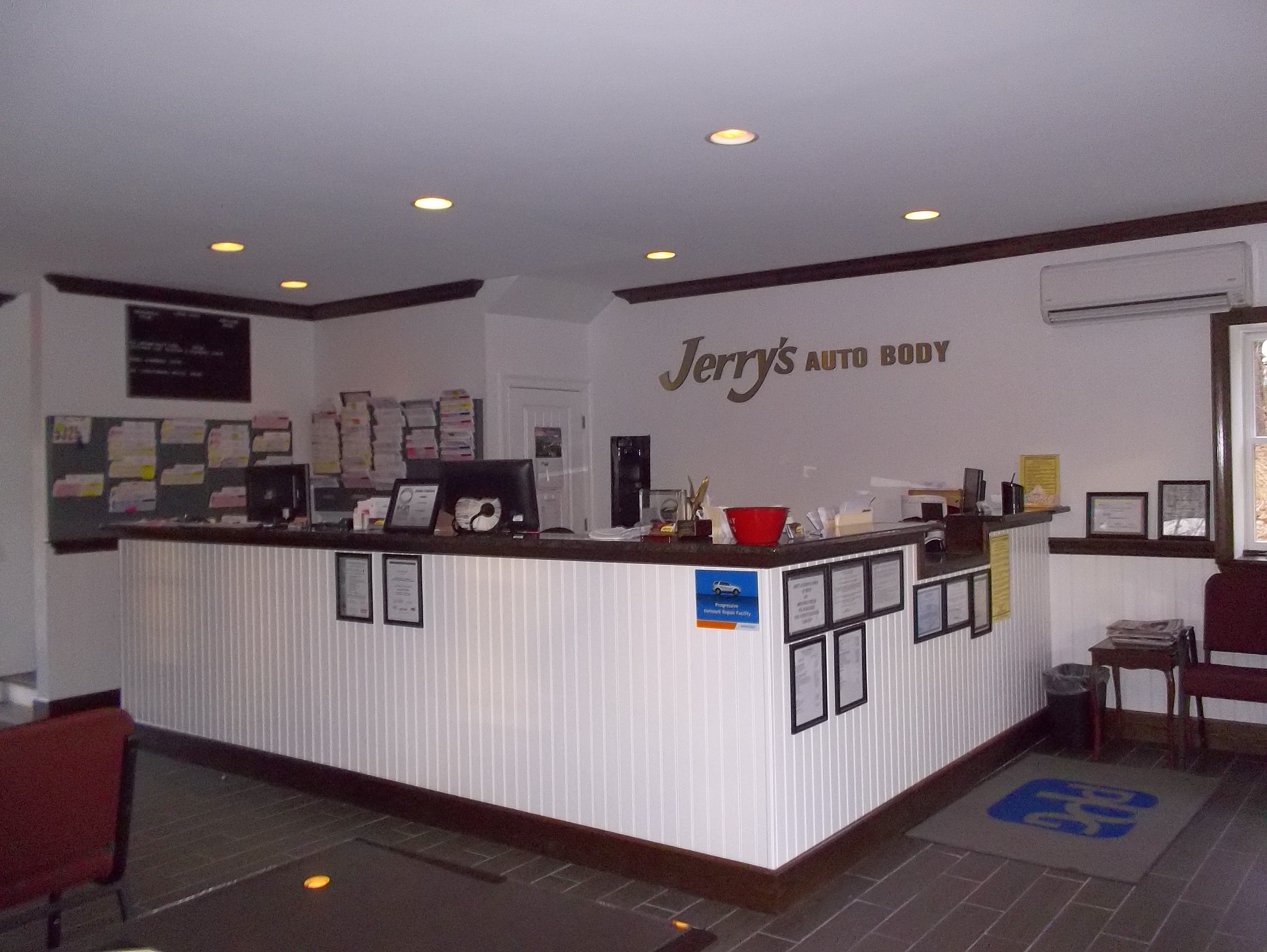 Jerry's Auto Body, LLC gallery 2