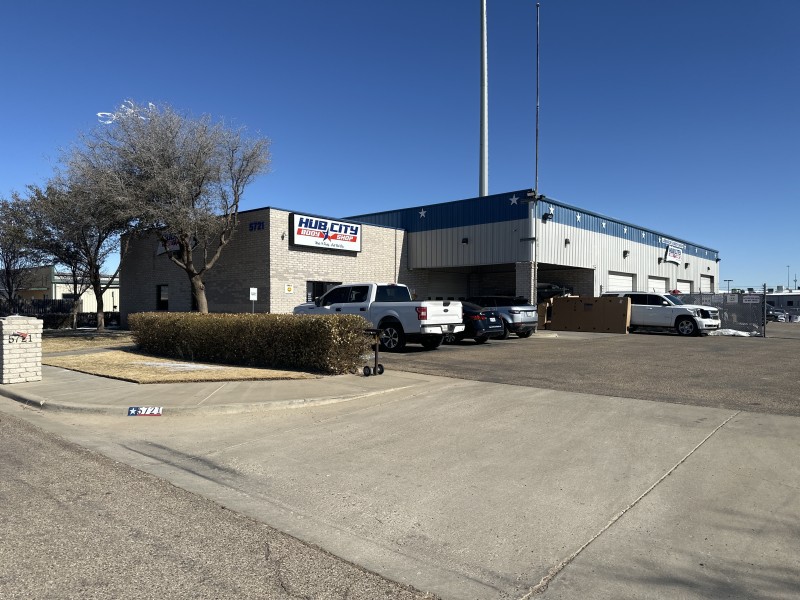 Hub City Body Shop gallery 1