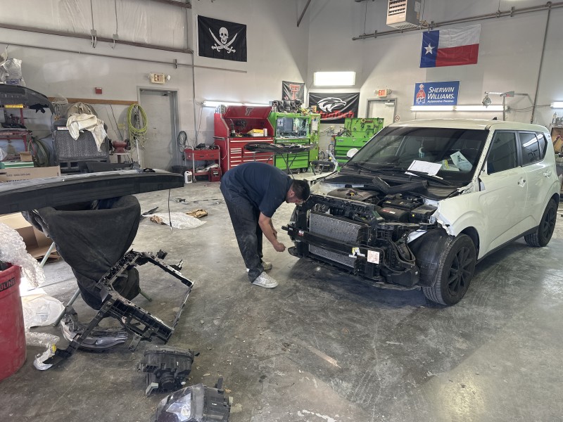 Hub City Body Shop gallery 3