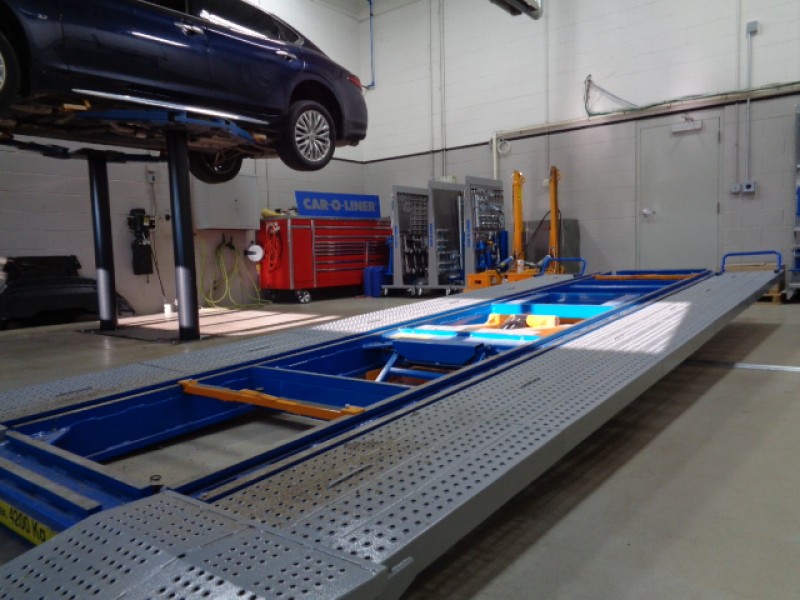 Willis Collision Center gallery 5
