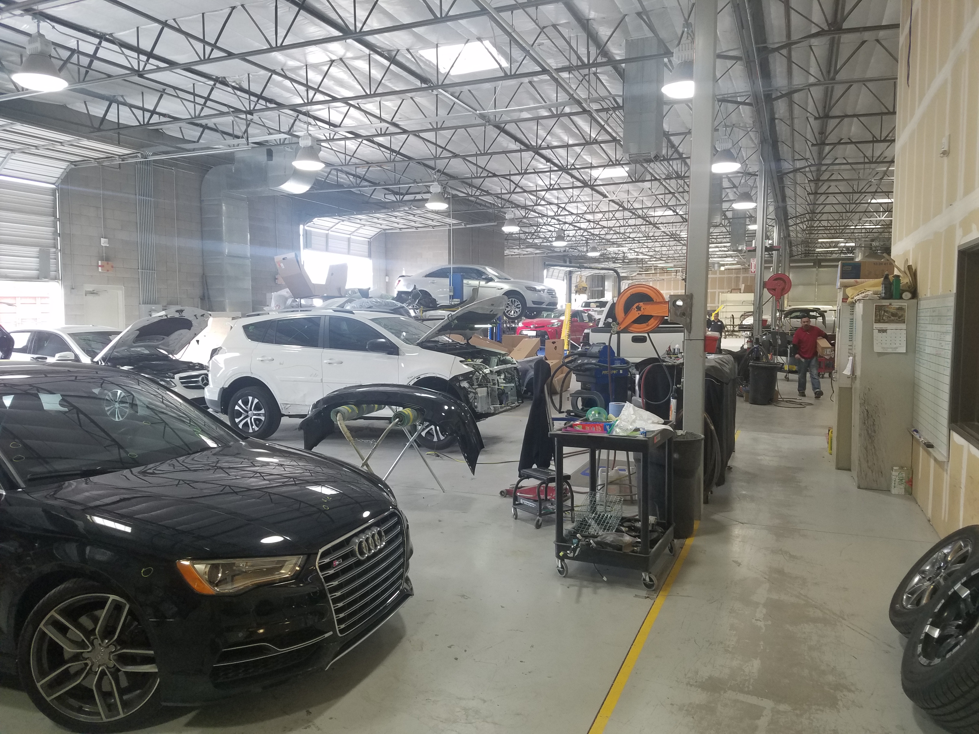 Chaney's Collision Center gallery 3