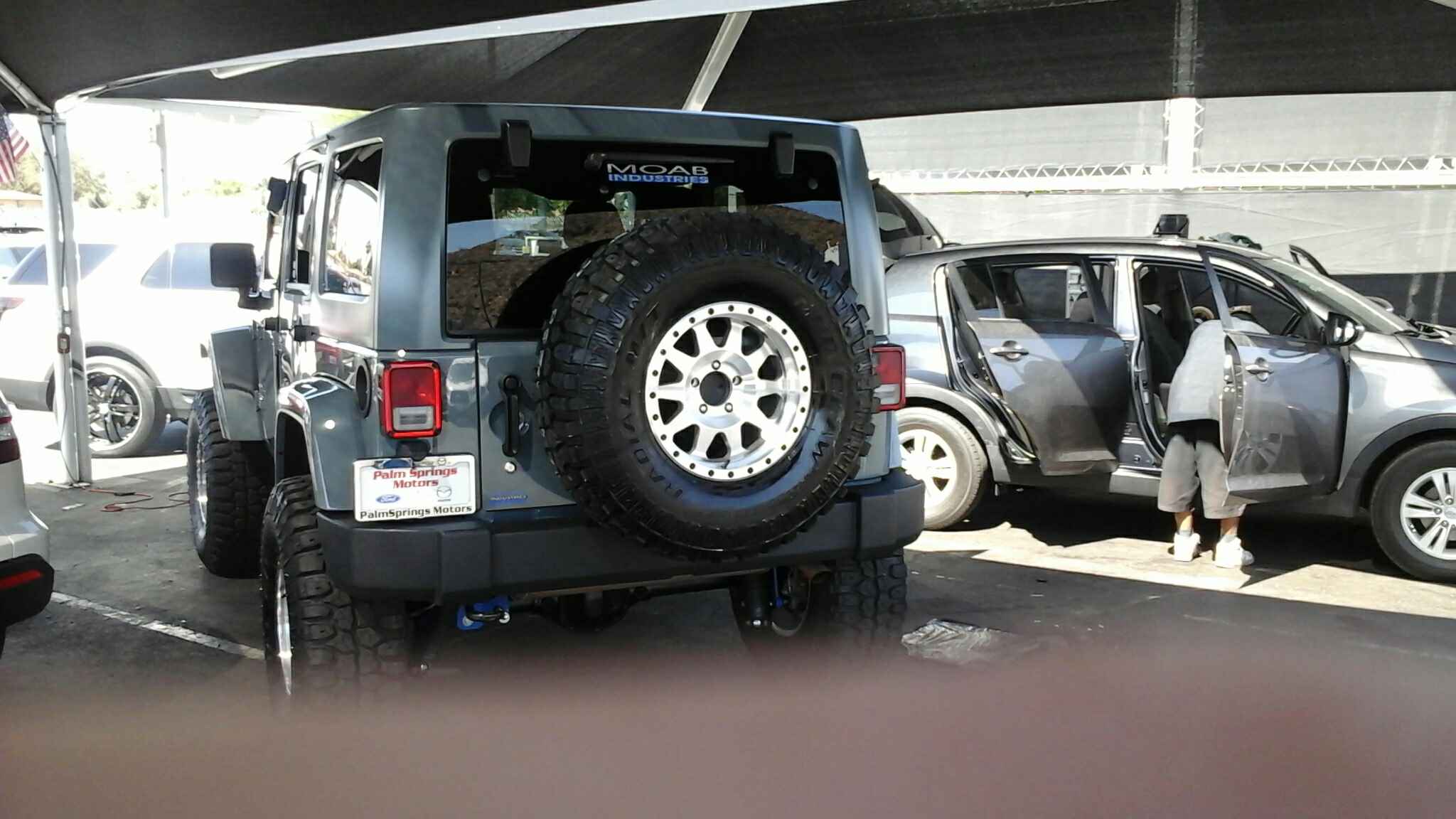 PALM SPRINGS MOTORS Collision Center gallery 2