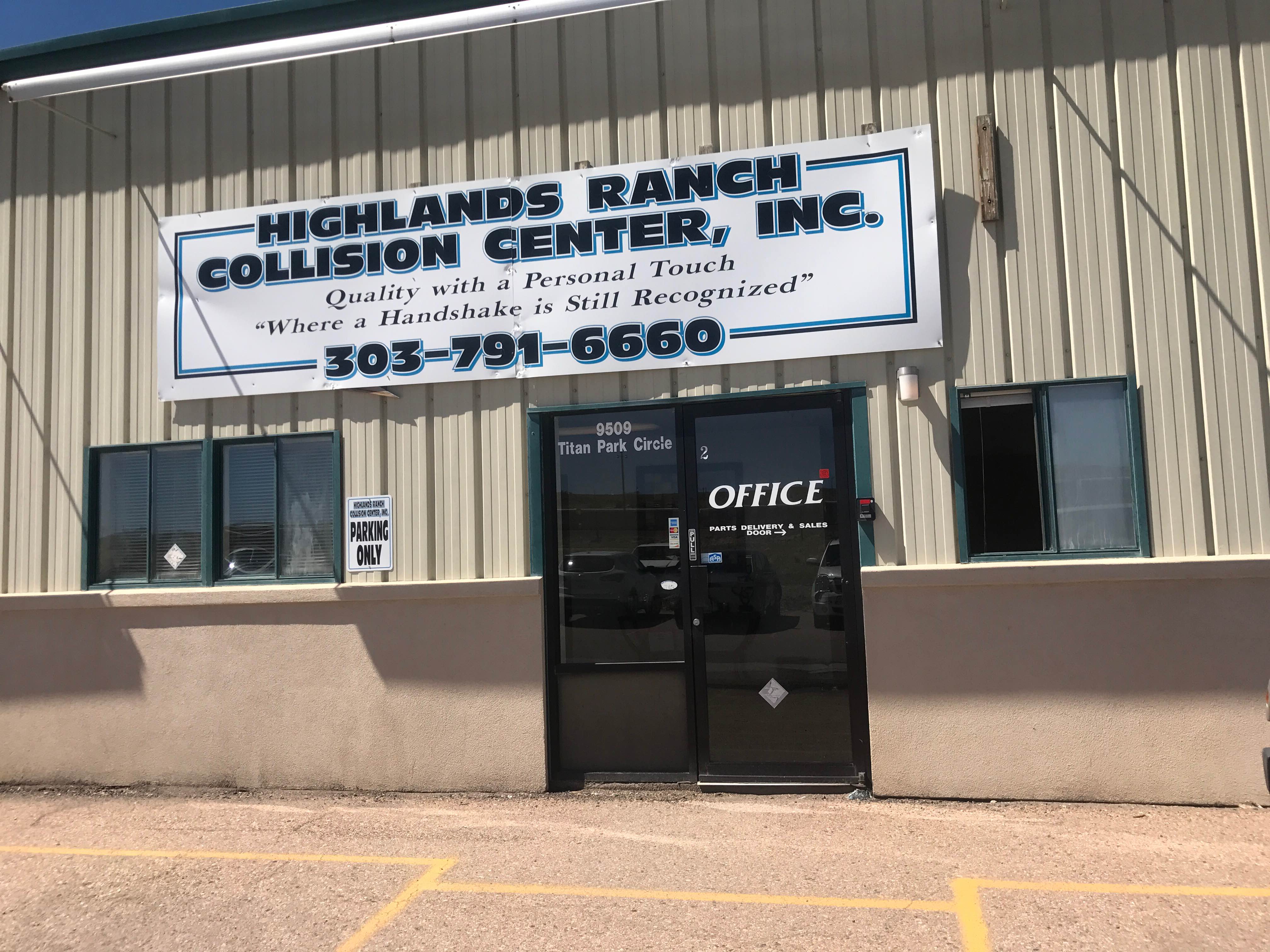 HIGHLANDS RANCH COLLISION CENTER gallery 1