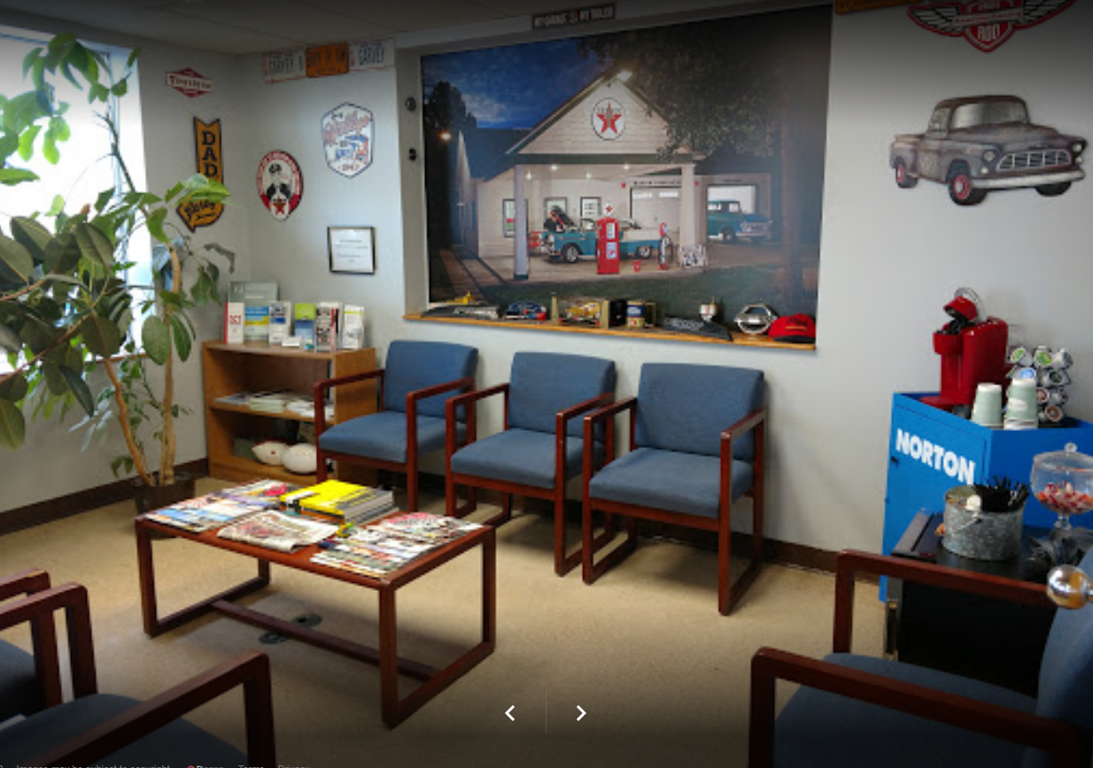 Garvey Auto Body gallery 2