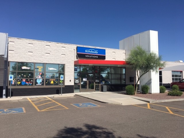 Autobody Solutions Peoria gallery 1