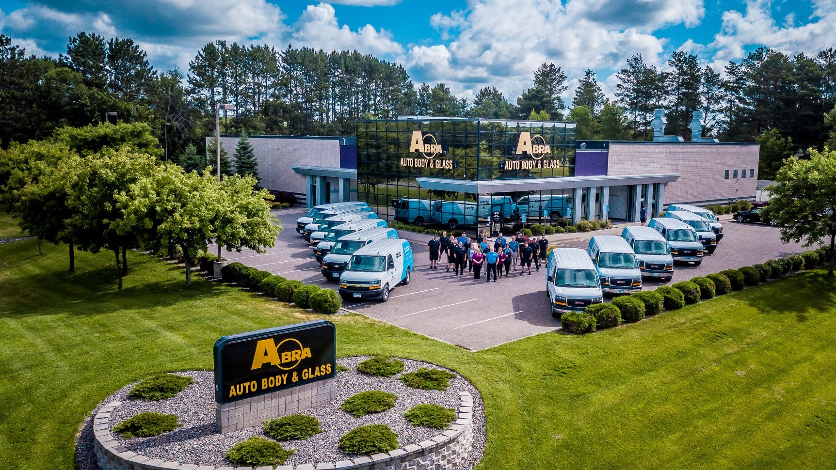 ABRA Auto Body & Glass - Elk River gallery 5