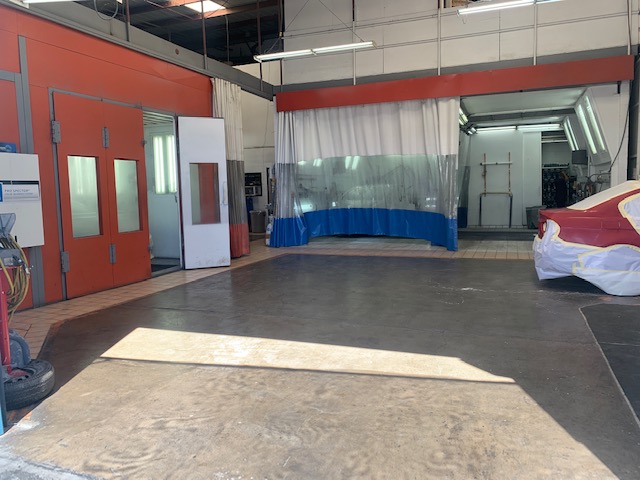 Westside Fender / Body & Refinishing gallery 3