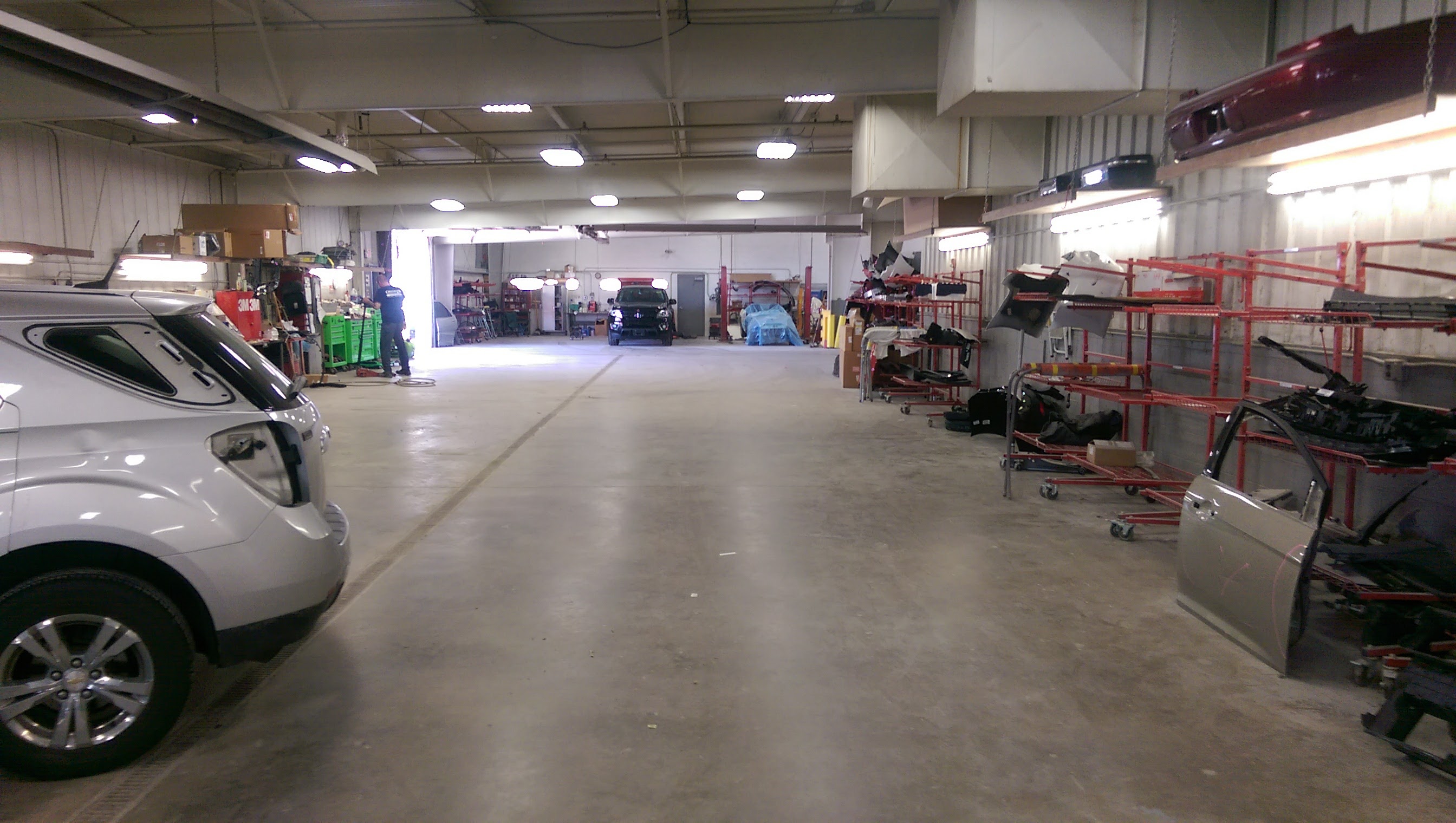 Greenwood Collision Center gallery 4