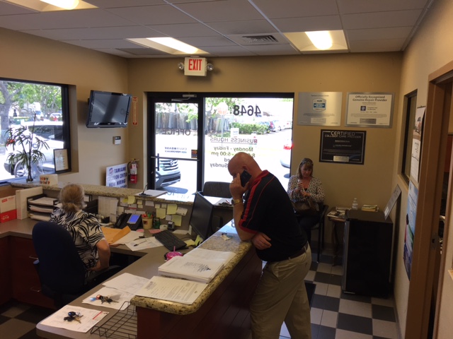 Tamiami Collision Center gallery 3