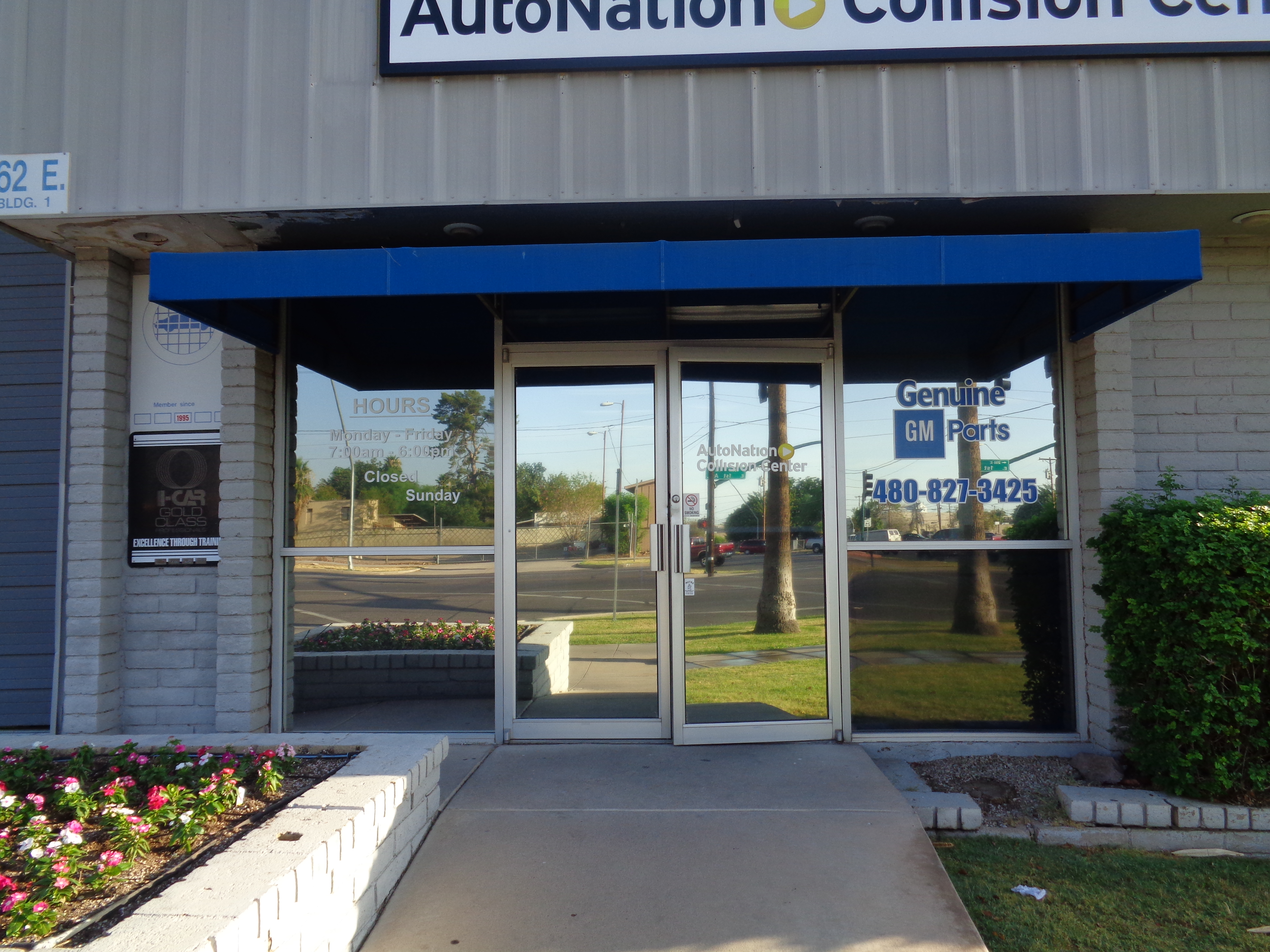 AutoNation Collision Center Chandler gallery 1