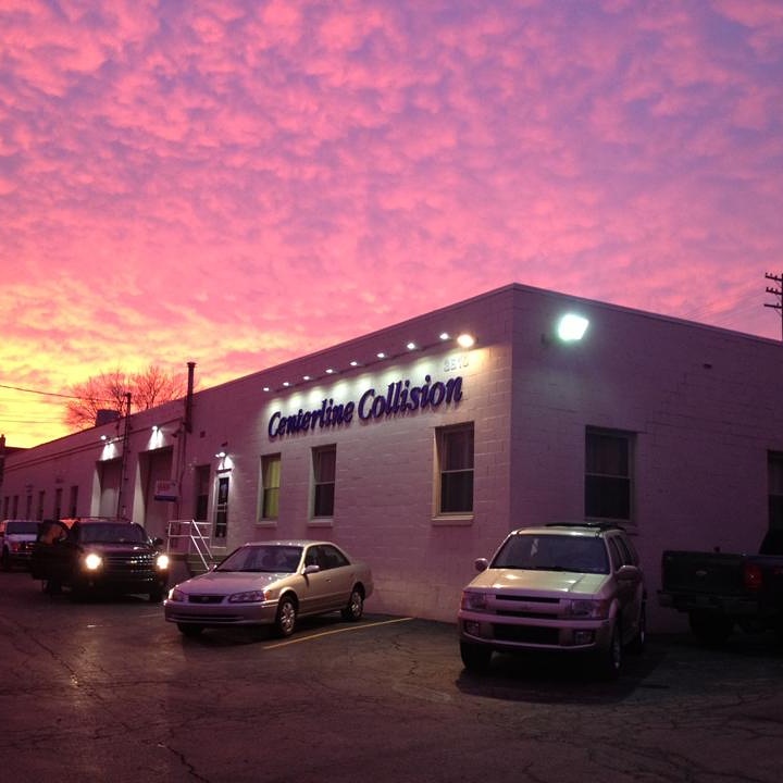 Centerline Collision Willow Ave - Pittsburgh, PA gallery 1