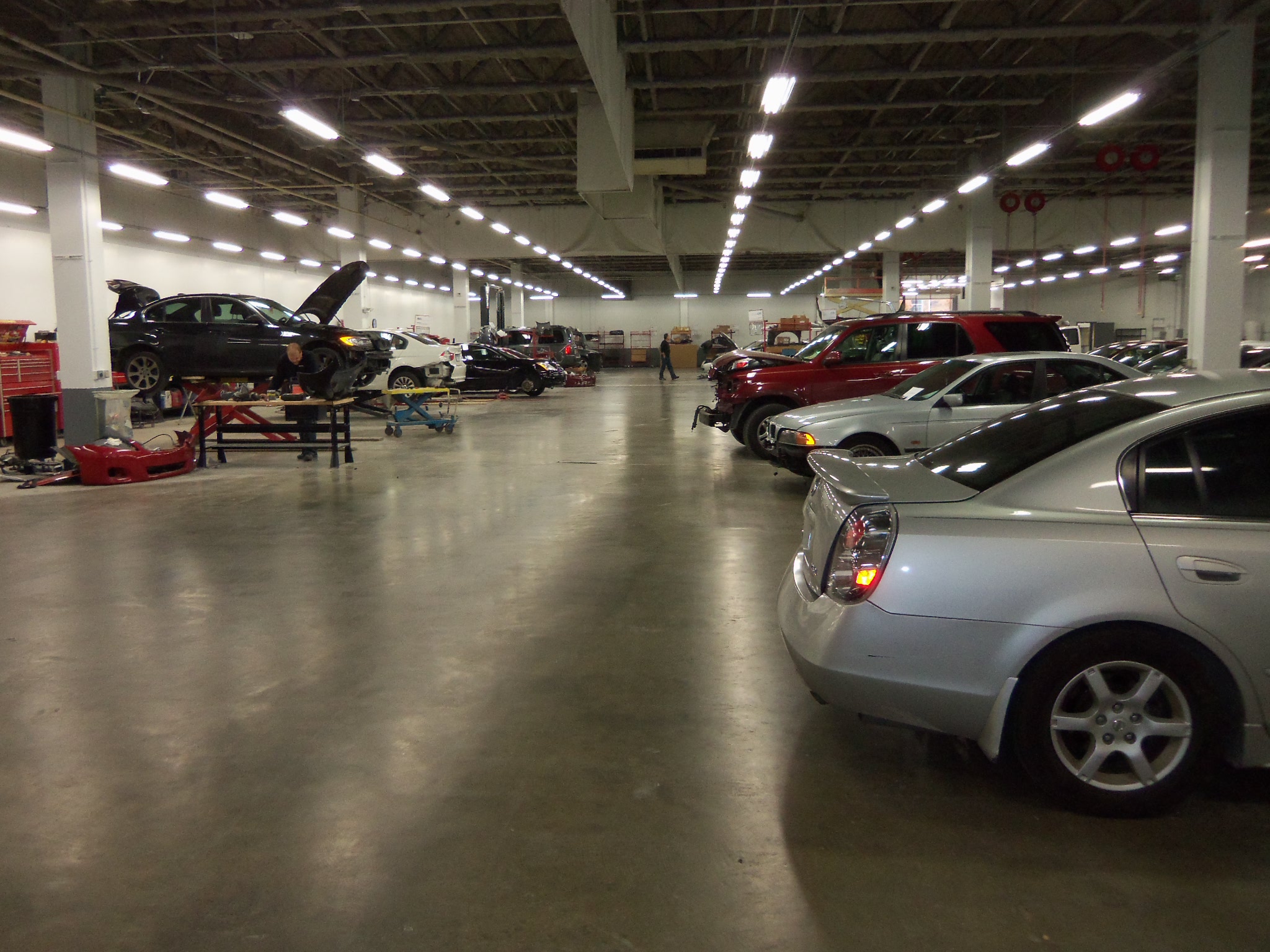 Passport Collision Center gallery 3