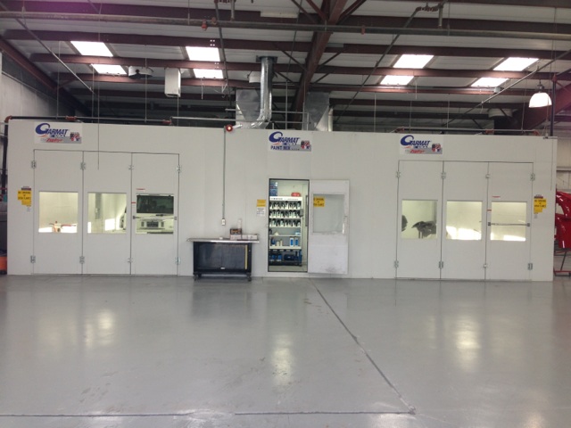Infiniti of Coconut Creek Collision Center gallery 6
