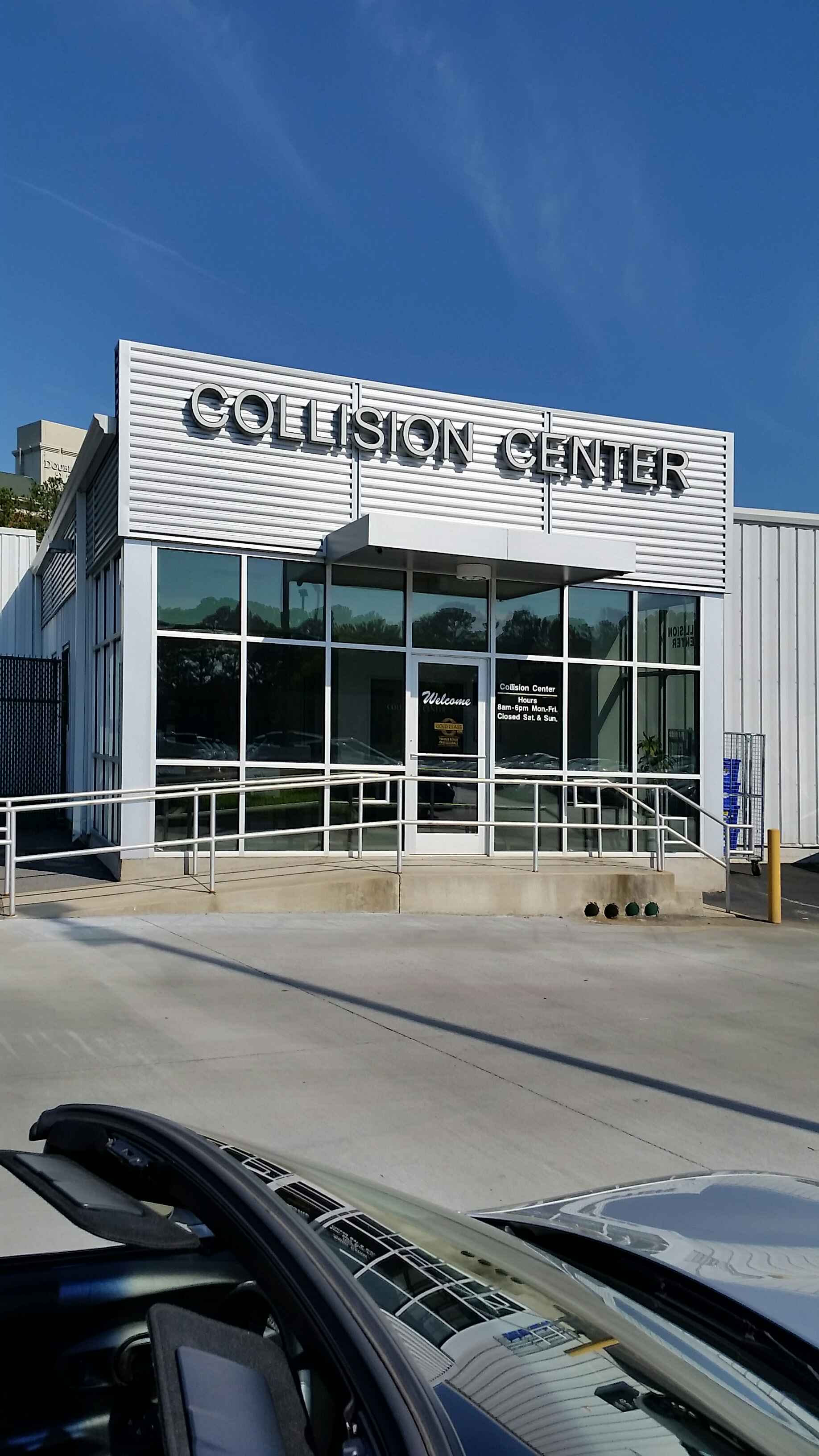 Regal Nissan Collision Center gallery 1