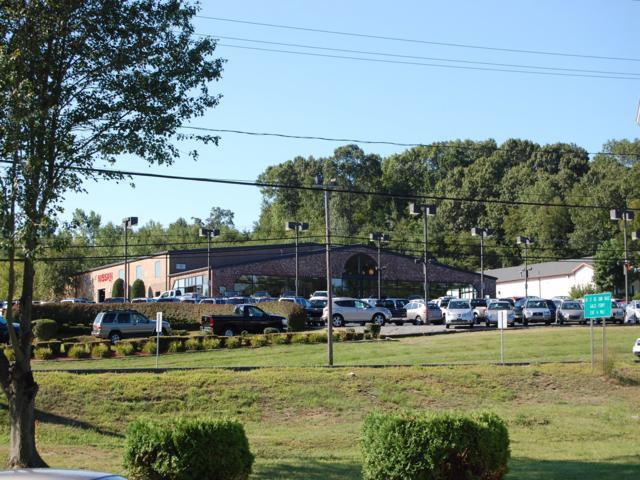 Girard Nissan Collision gallery 6