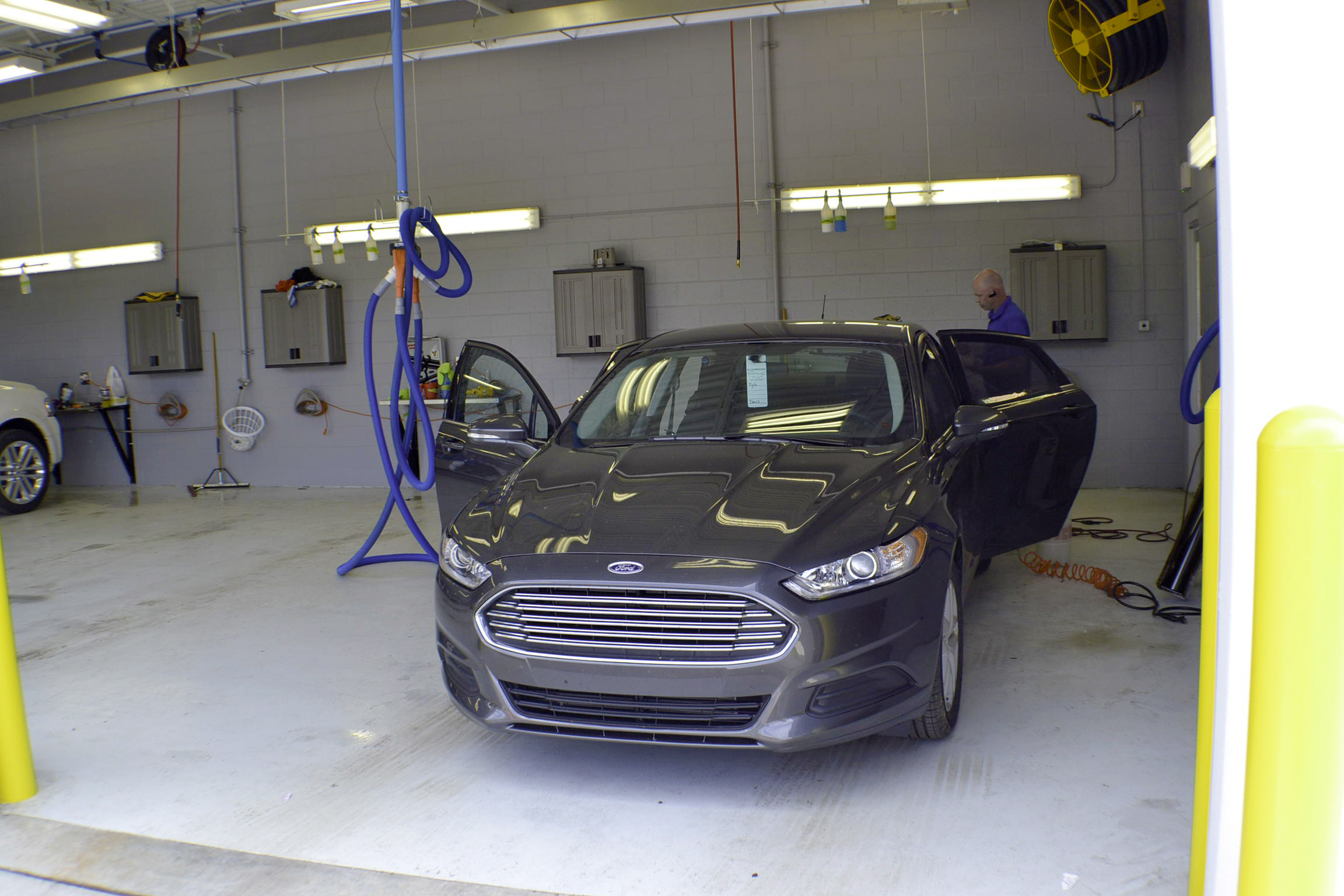 Athens Collision Center gallery 4
