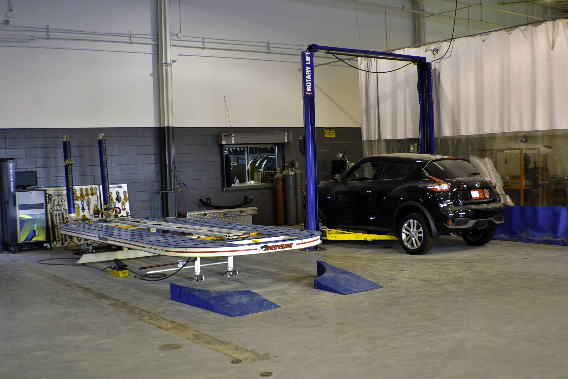 Athens Collision Center gallery 5