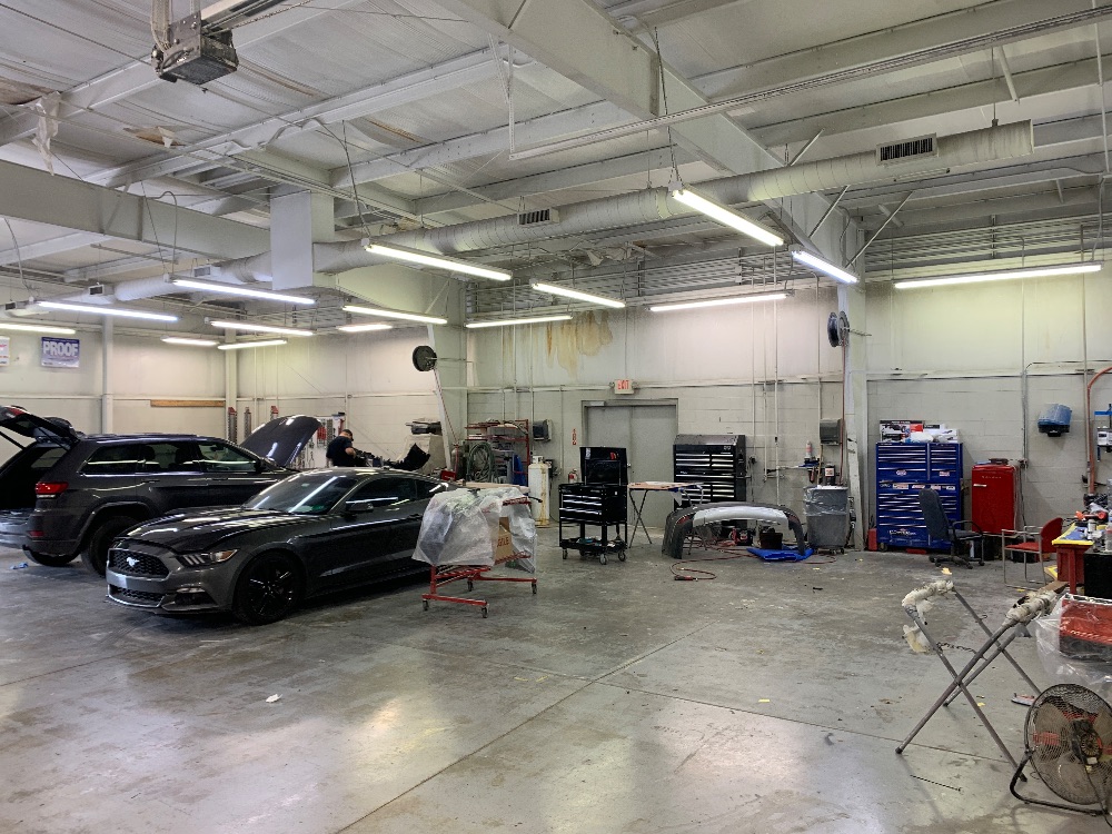 Moses Collision Center  gallery 6