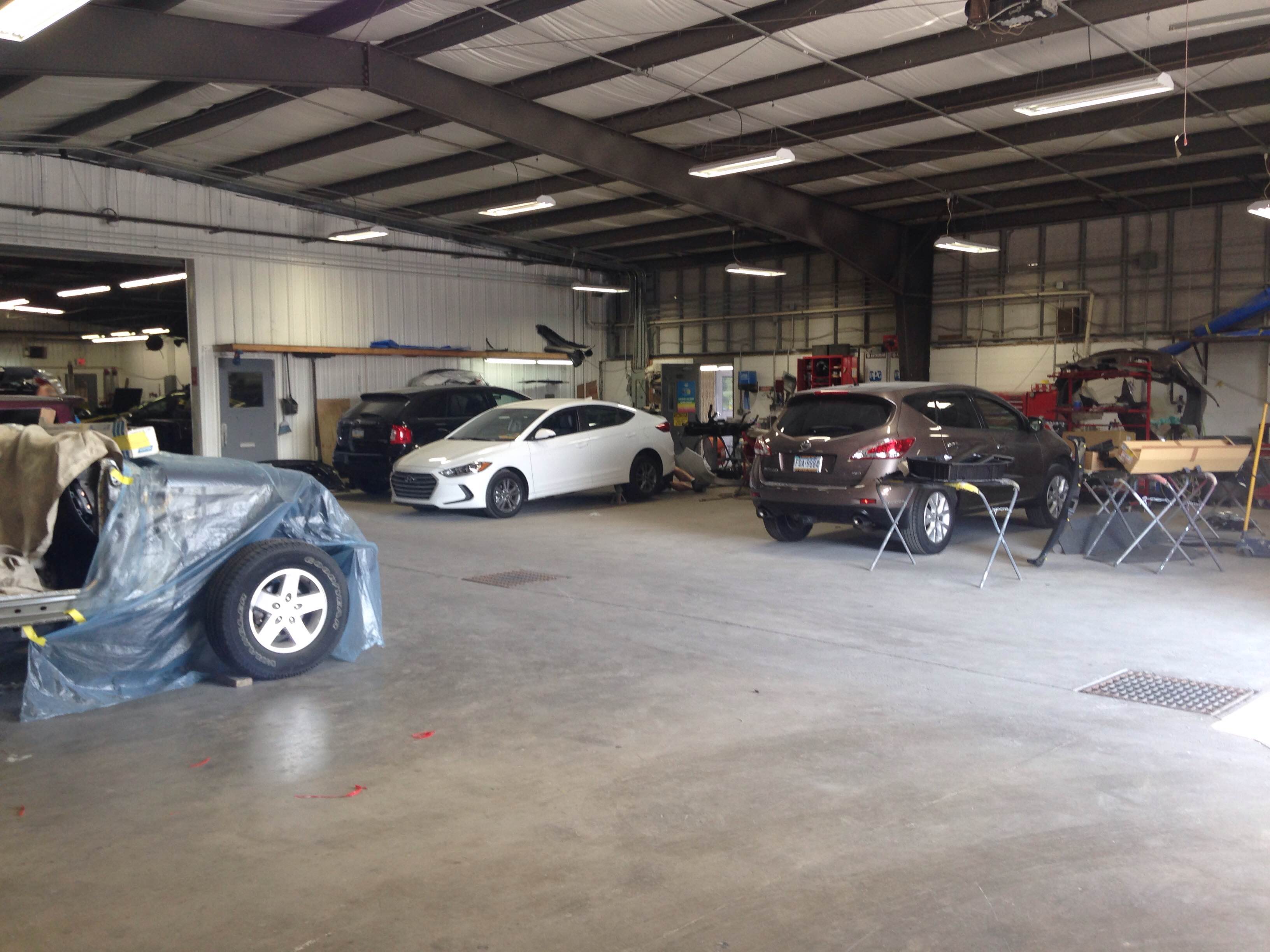 Laurel Collision Center gallery 3