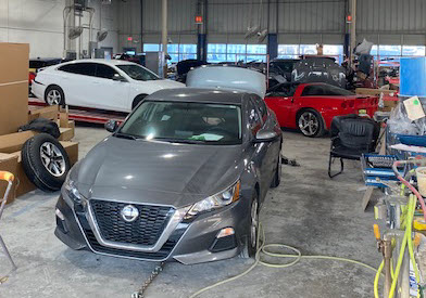 Landers McLarty Body Shop gallery 5