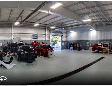 Hamilton Collision Center gallery 3