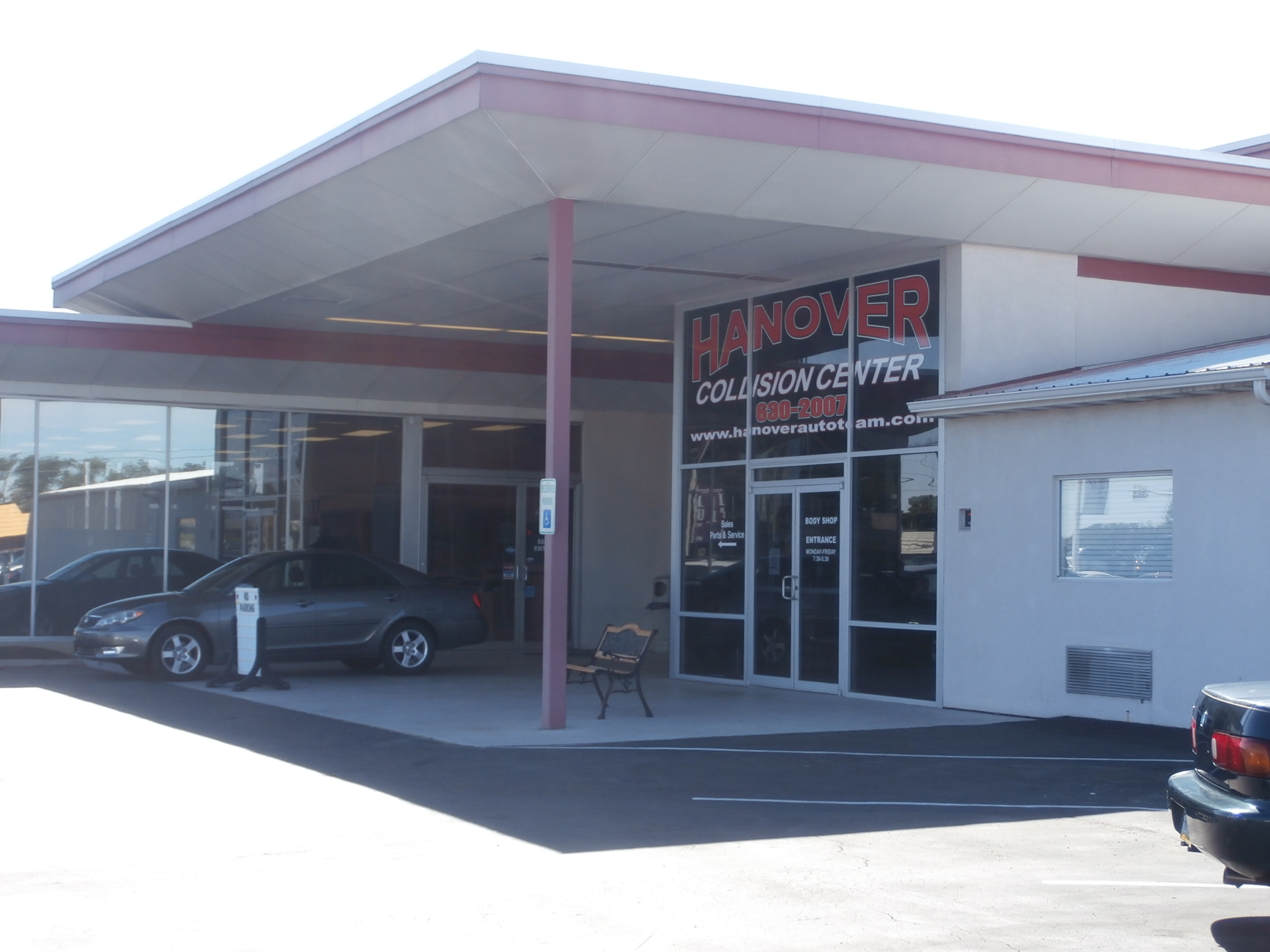 Hanover Collision Center gallery 1