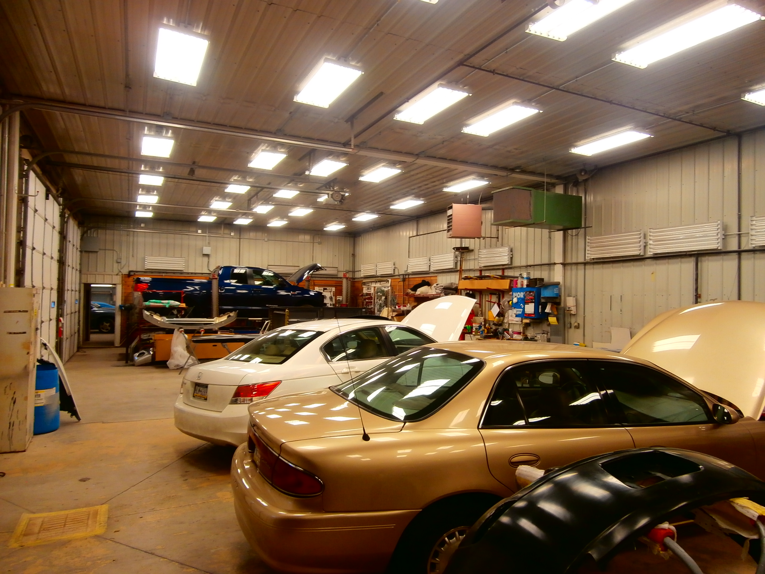 Hanover Collision Center gallery 5