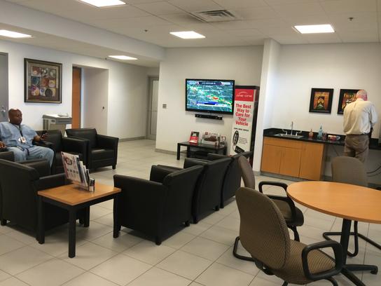 Andy Mohr Collision Center gallery 2