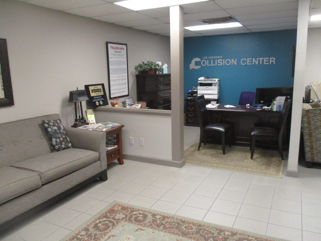Gerber Collision & Glass - Tallahassee / Monroe St. gallery 2