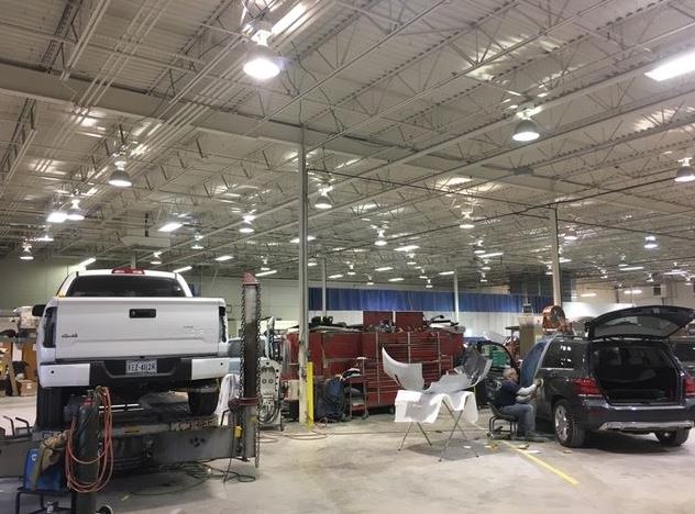 CARSTAR Centreville Collision Center gallery 3