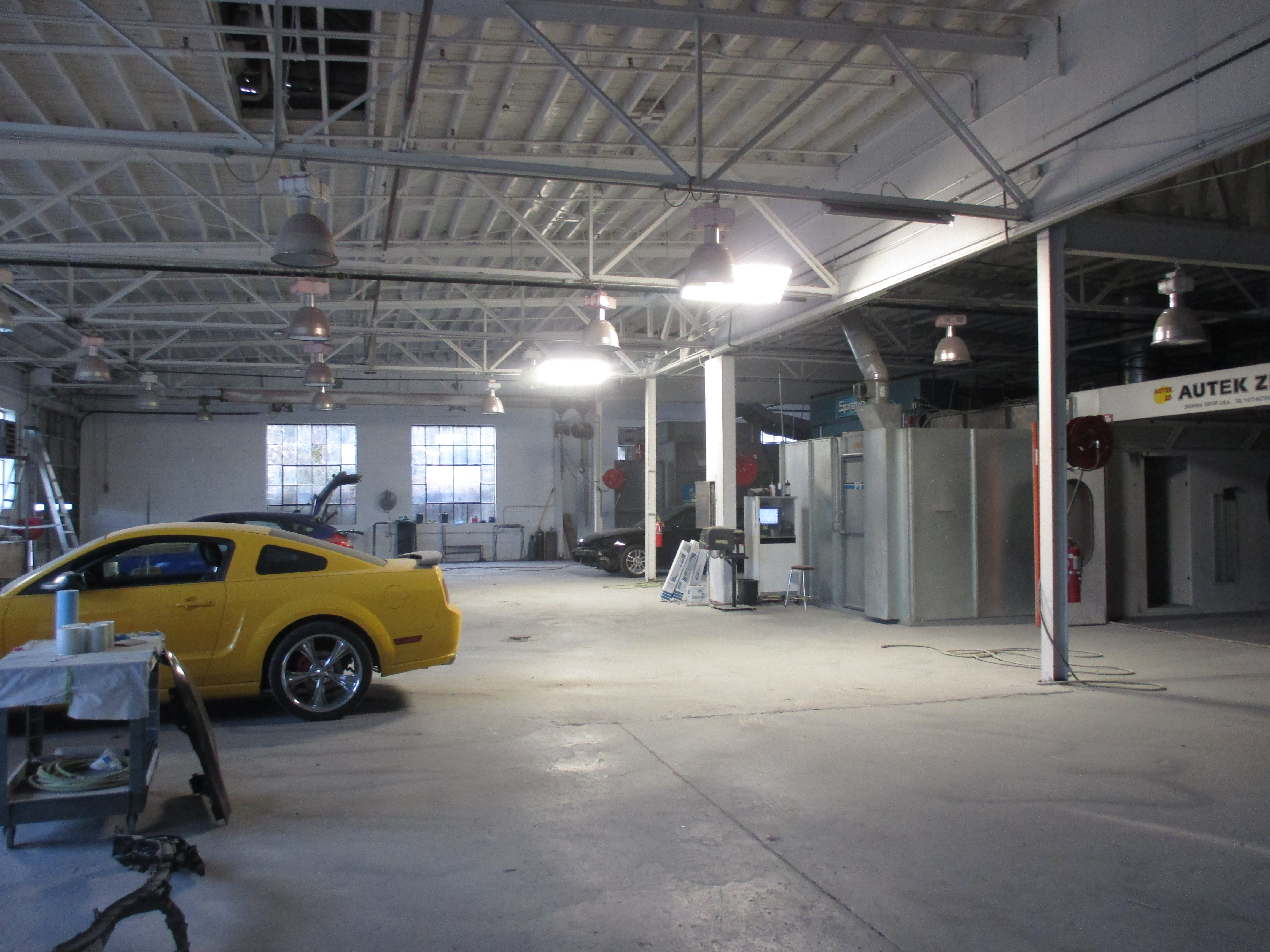 Nelson Collision & Rental Center gallery 5