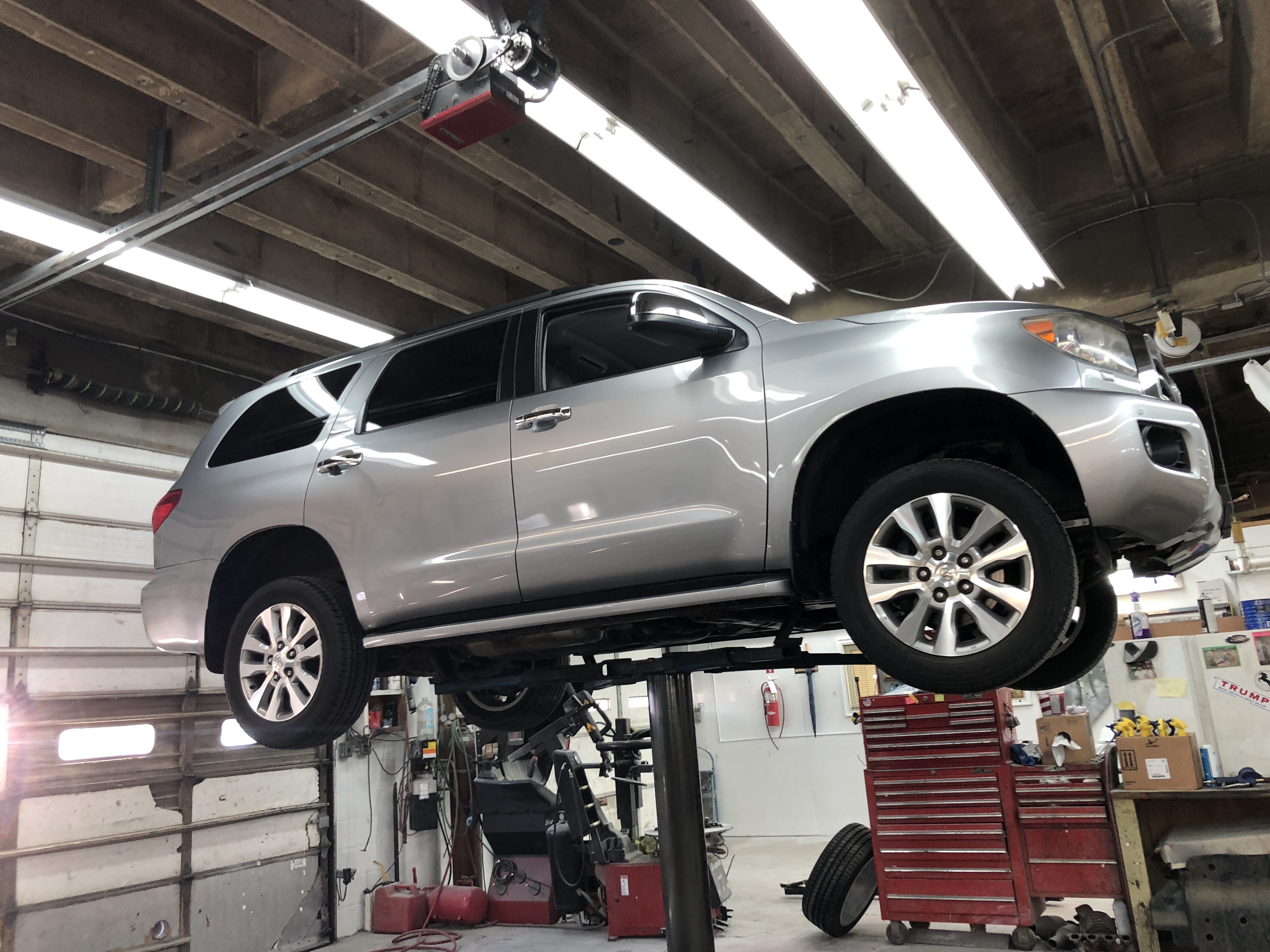 Nelson Collision & Rental Center gallery 6