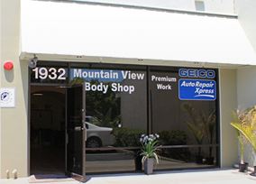 Mountain View Body Shop gallery 1