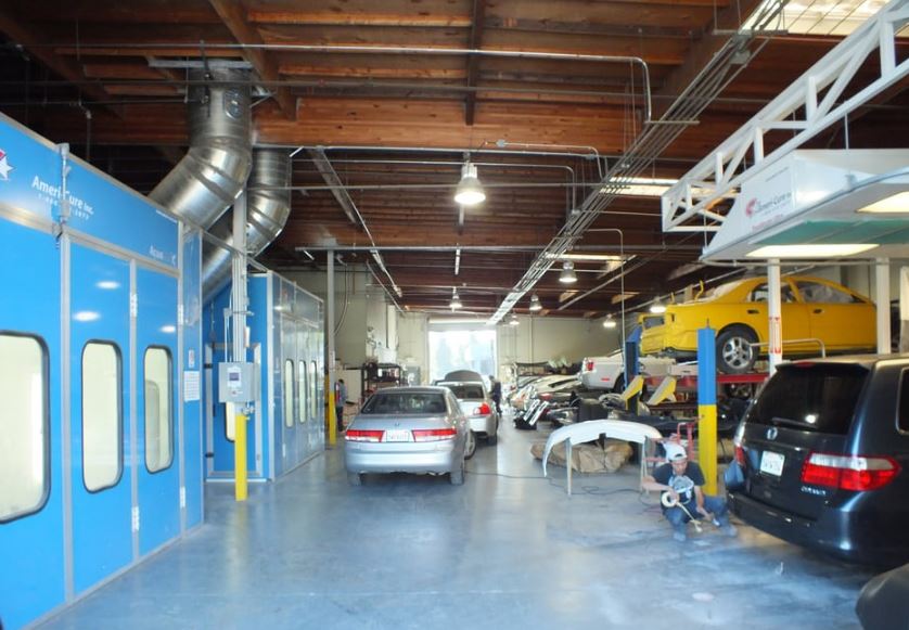 Mountain View Body Shop gallery 3