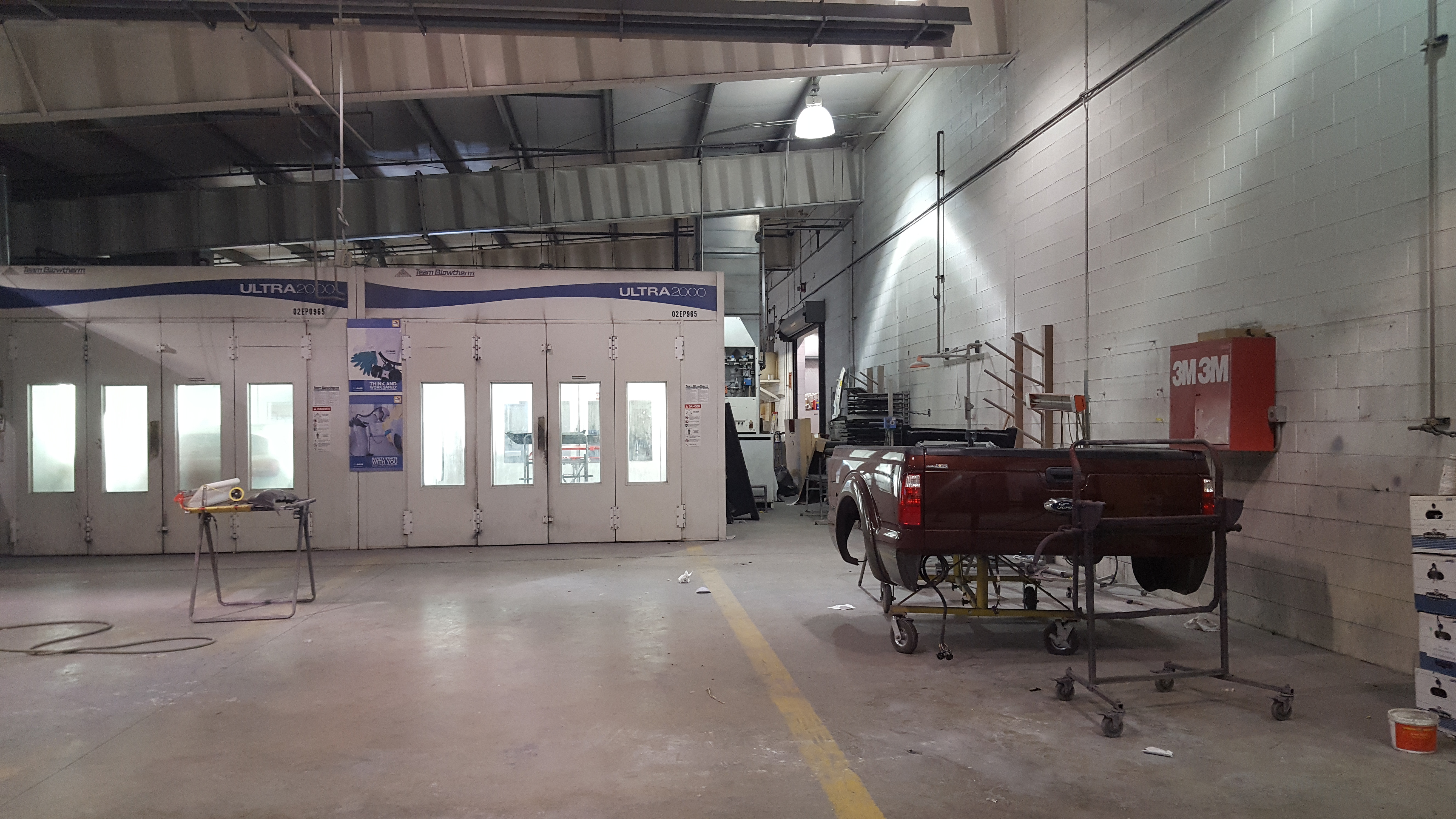 Phil Long Collision Repair Center gallery 3