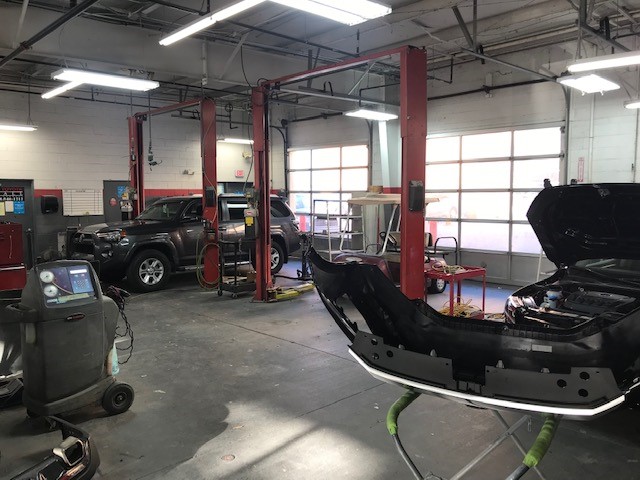 AutoNation Collision Center Mall of Georgia gallery 5