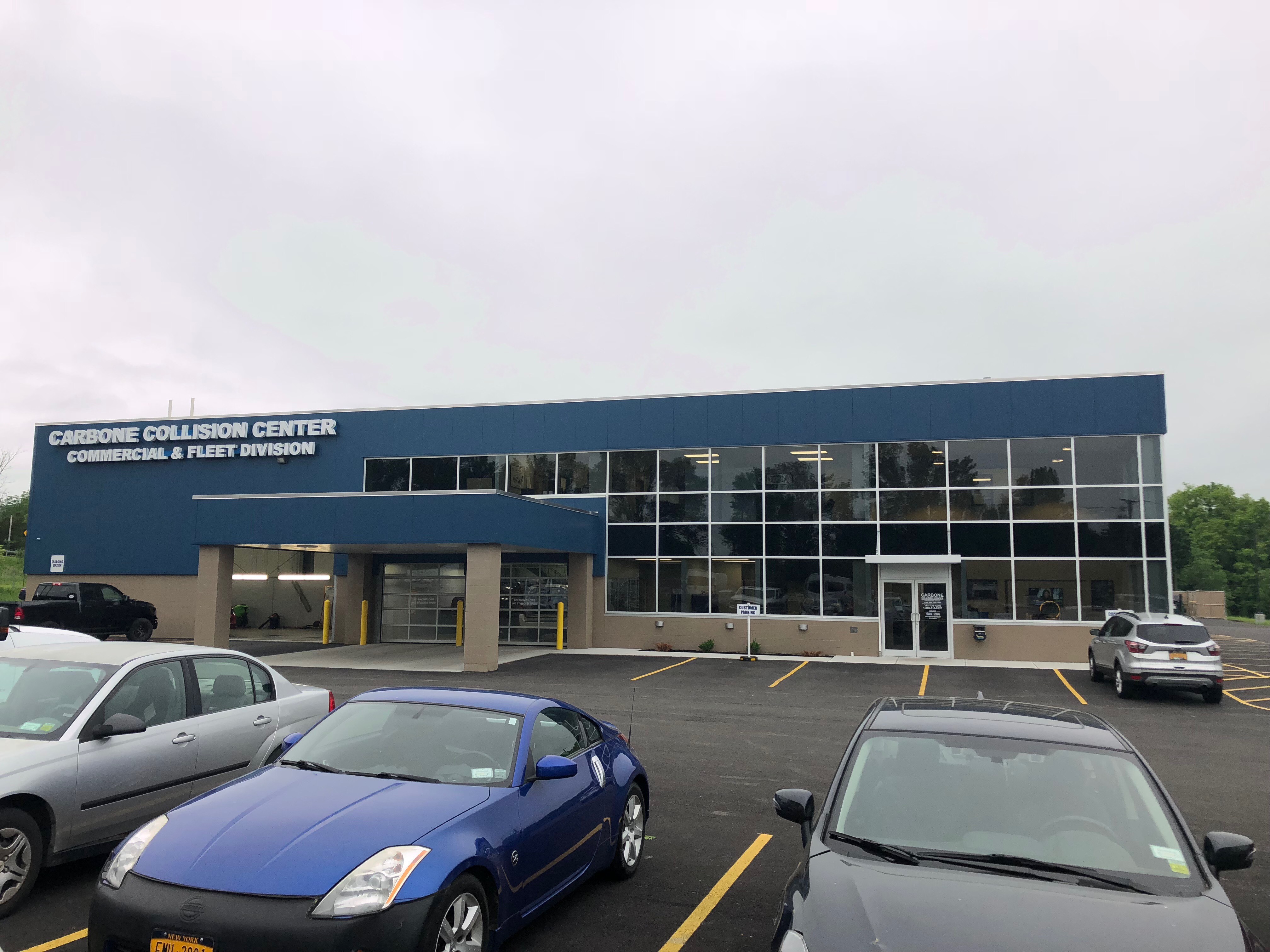 Carbone Collision Center gallery 1