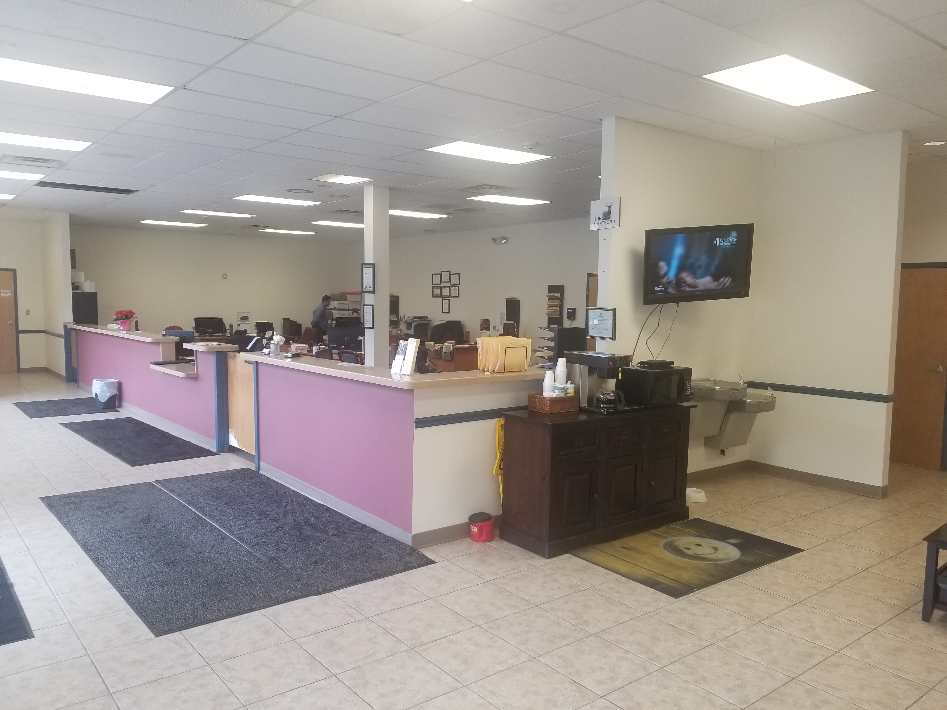 Arlington Collision Center gallery 2