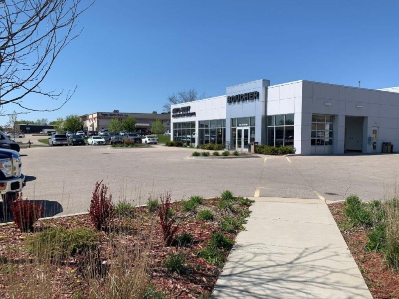 Boucher Auto Body & Paint Center – Janesville gallery 1