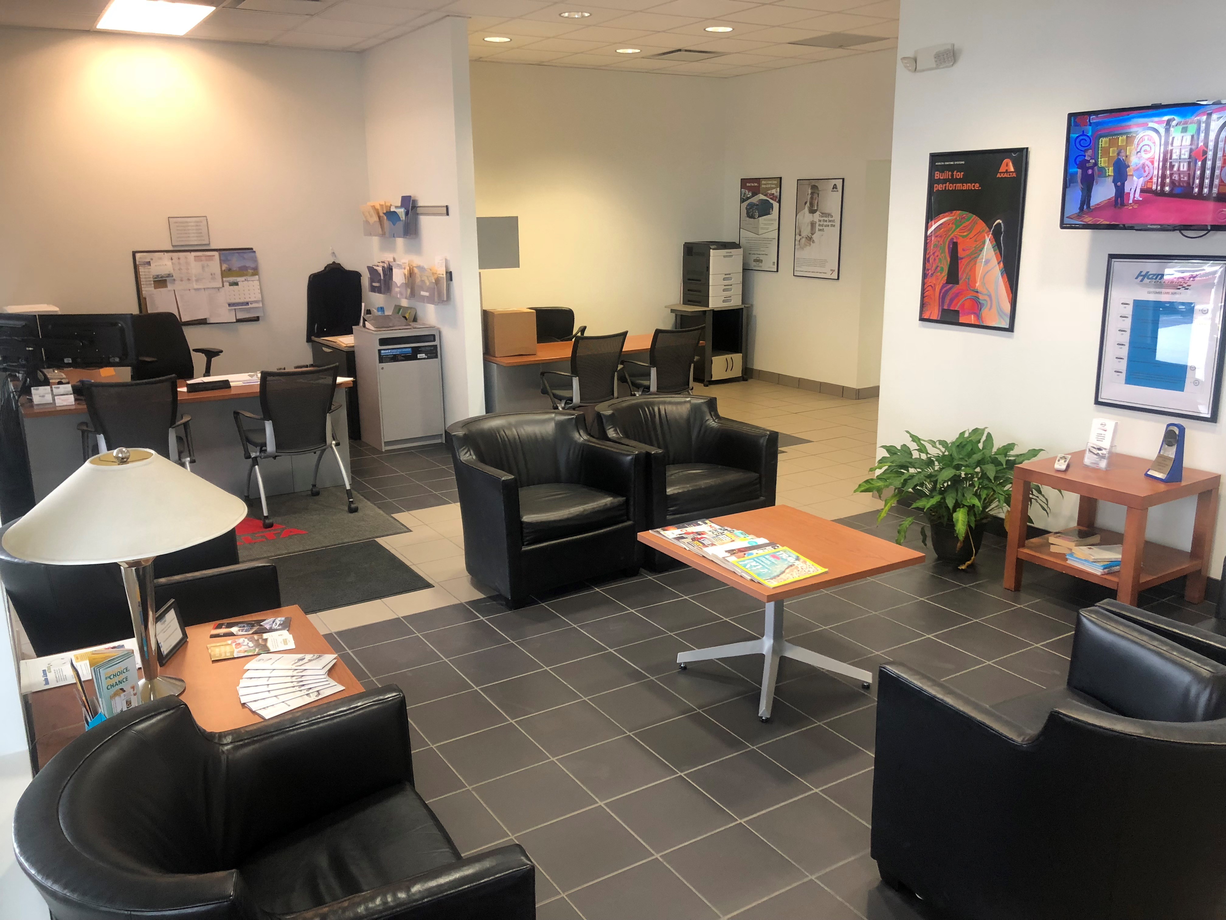 Hendrick Collision Center Hickory gallery 2