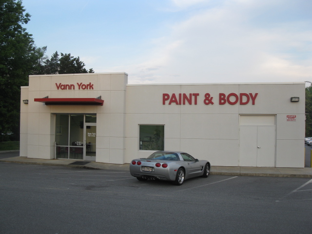 Vann York Paint & Body gallery 1