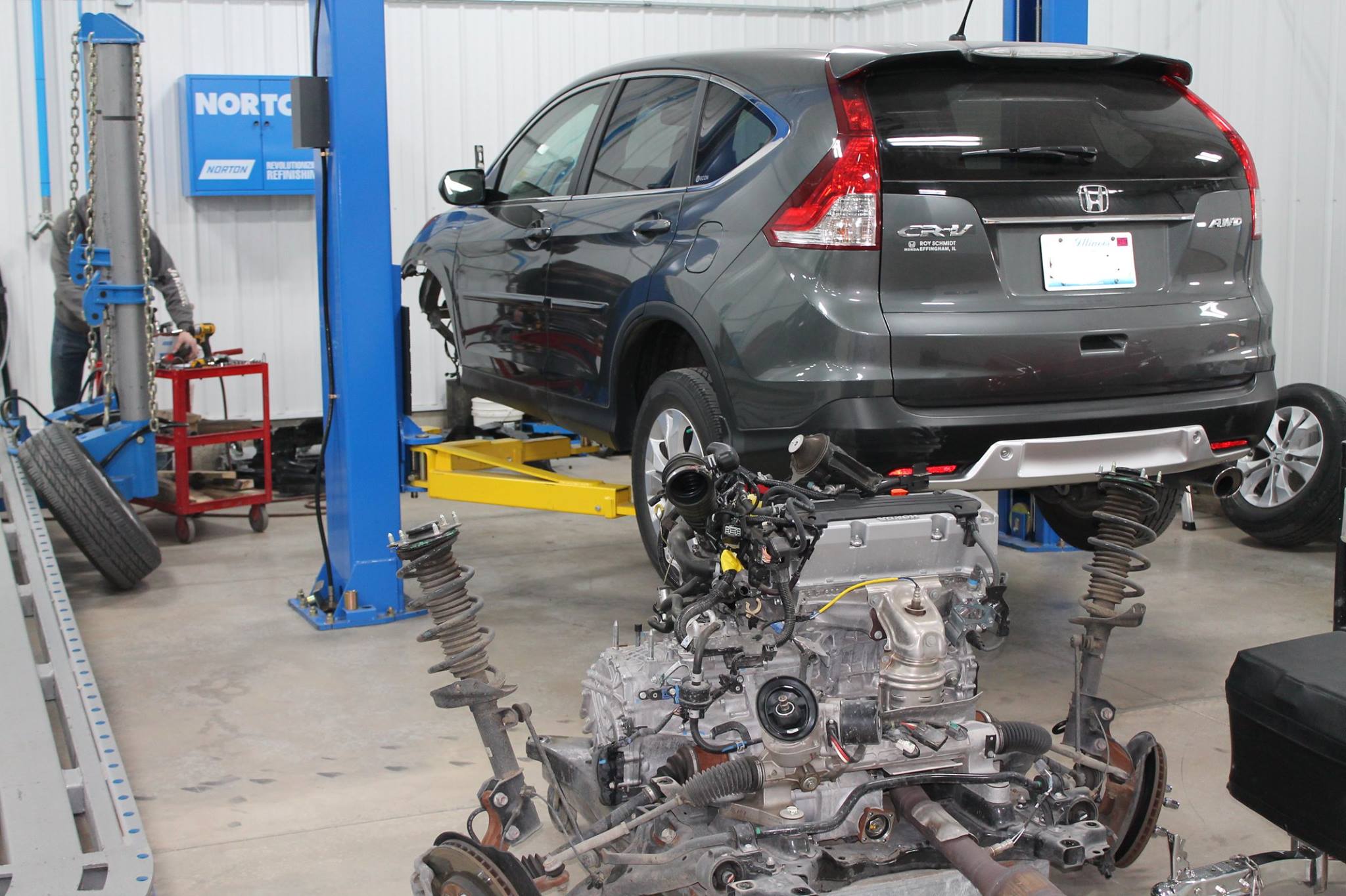 J&R Collision Centers - Effingham gallery 4
