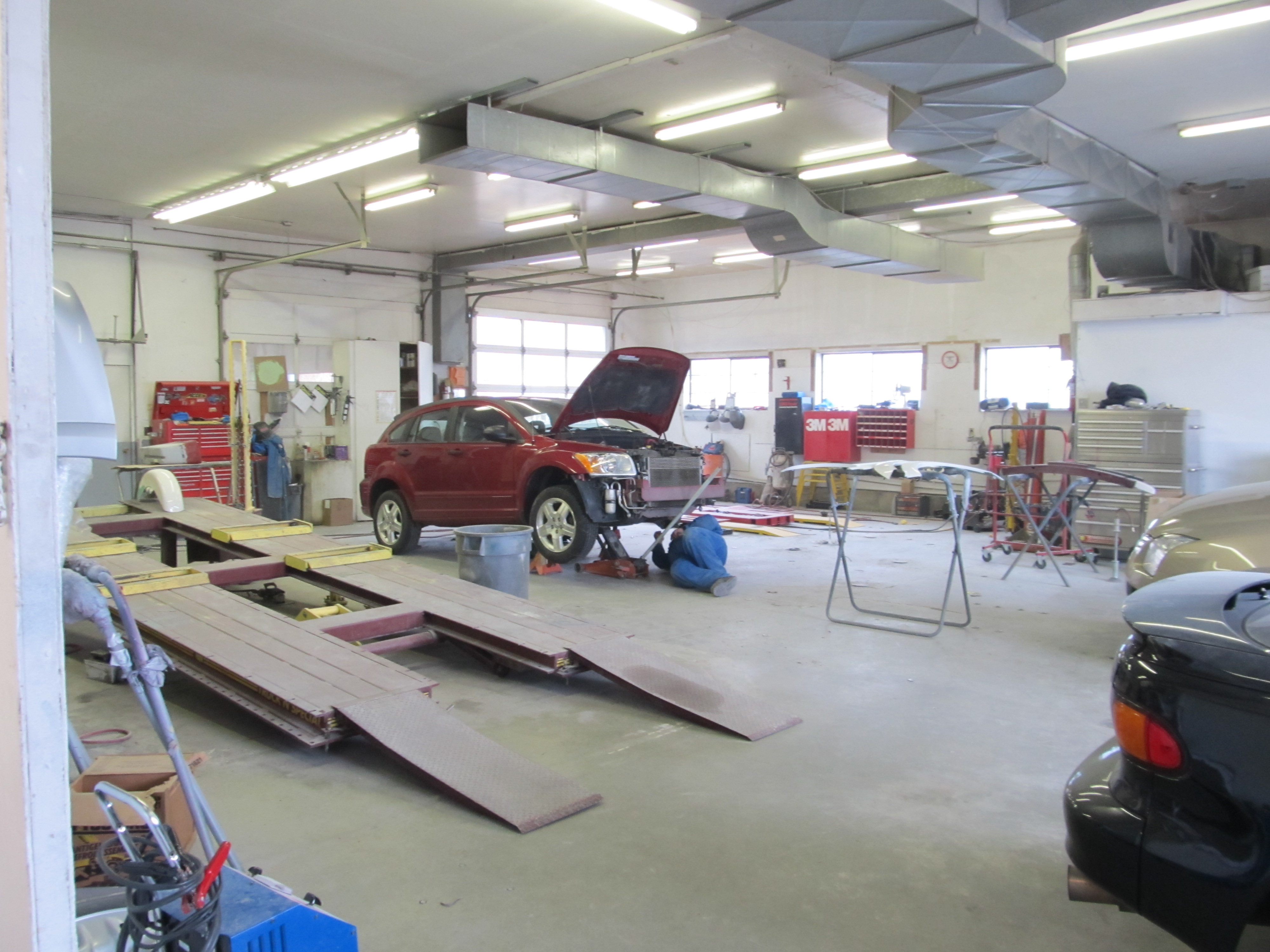 Georgia Straight Collision Ltd gallery 3