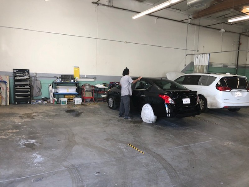 Iron Horse Auto Body gallery 3