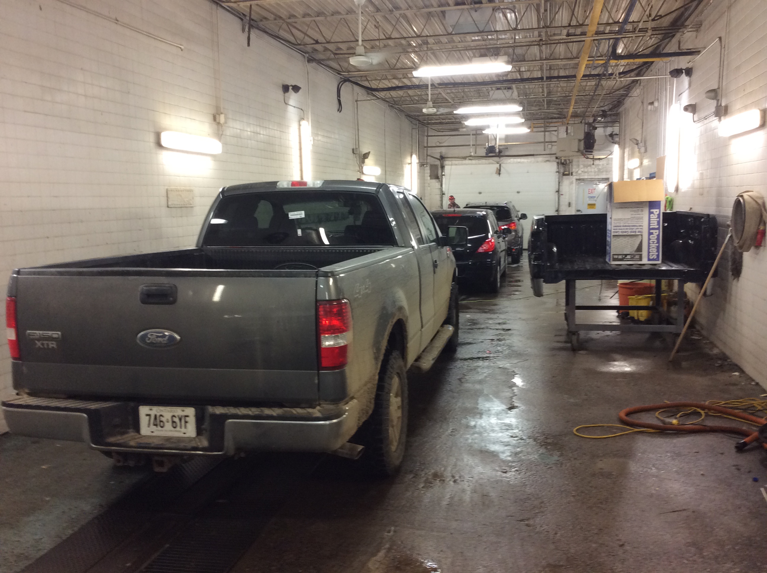 Breeny's Auto Body Shop Ltd gallery 4