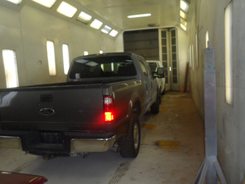 Pelletiers Auto Body gallery 5