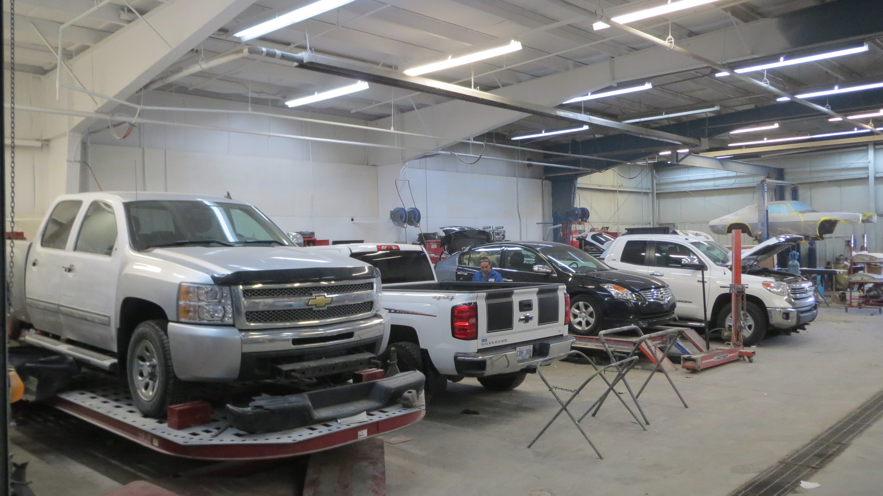 CSN Bodyworks Collision gallery 5